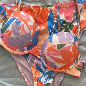Cupshe Scarlet Garden Bikini Set | Size Large | Floral | Perfect Condition